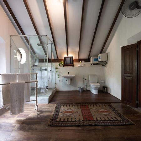 Mo River House Luxury Villa Хикадува Екстериор снимка
