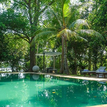 Mo River House Luxury Villa Хикадува Екстериор снимка