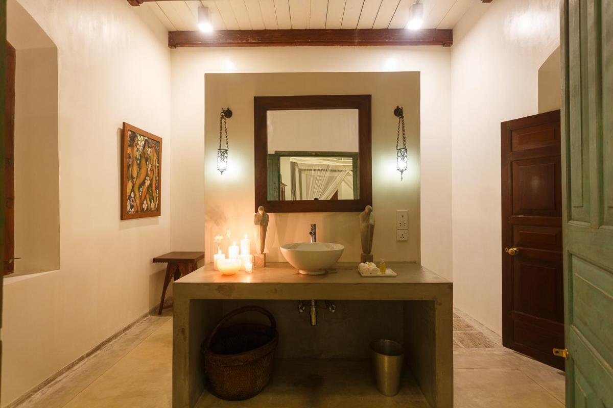 Mo River House Luxury Villa Хикадува Екстериор снимка
