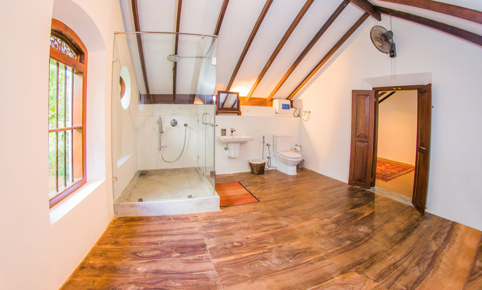 Mo River House Luxury Villa Хикадува Екстериор снимка